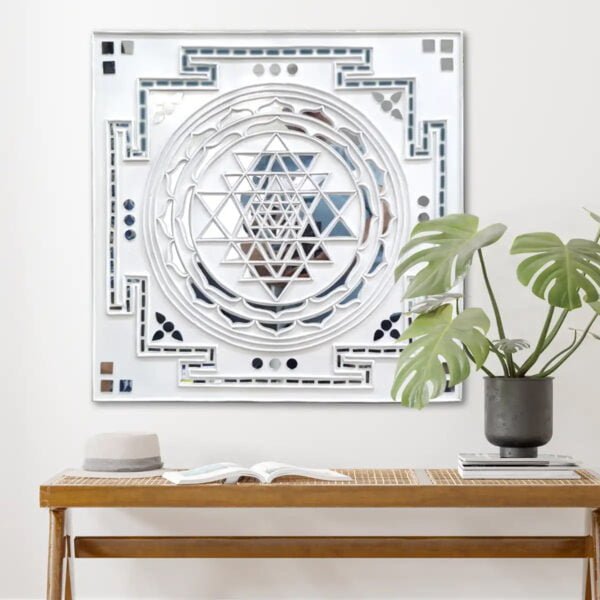 Shree Yantra 3D (White)