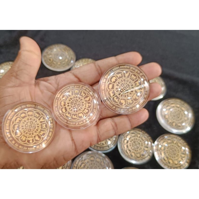 Natural Crystal Kelash Dhan Raksha Yantra