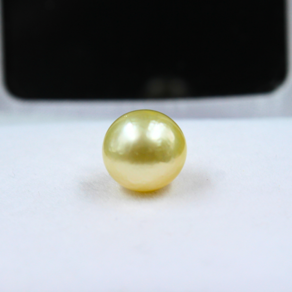 PEARL 5.24 Carats | (Natural Moti - 5.76 ratti)