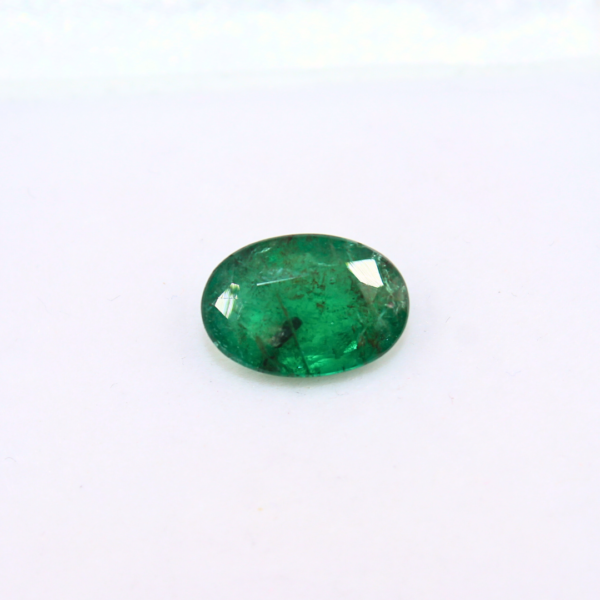 Emerald 3.86 Carats | (Panna-4.246 ratti)